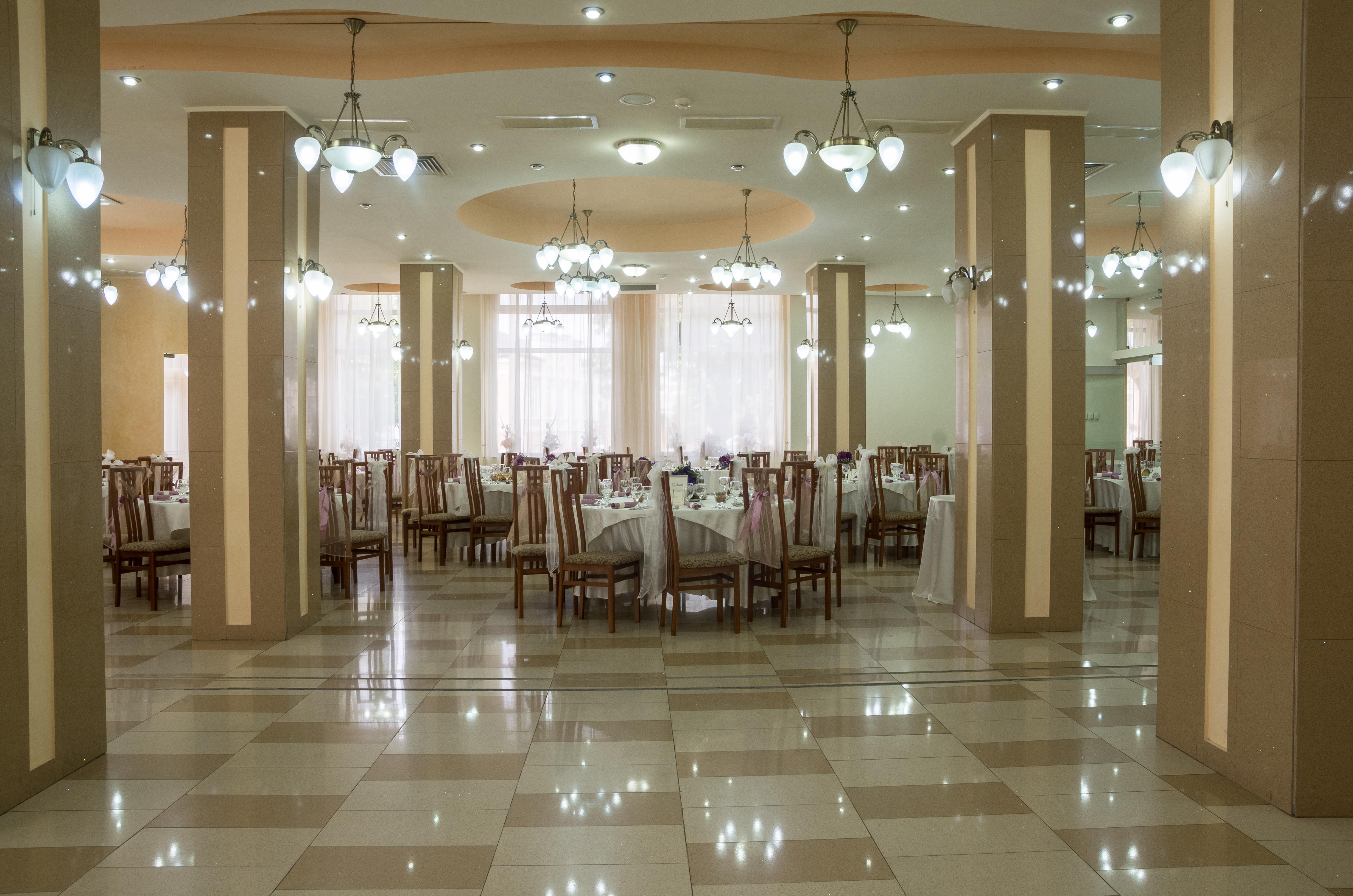 בראליה Hotel Traian מראה חיצוני תמונה