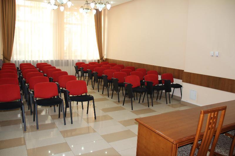 בראליה Hotel Traian מראה חיצוני תמונה