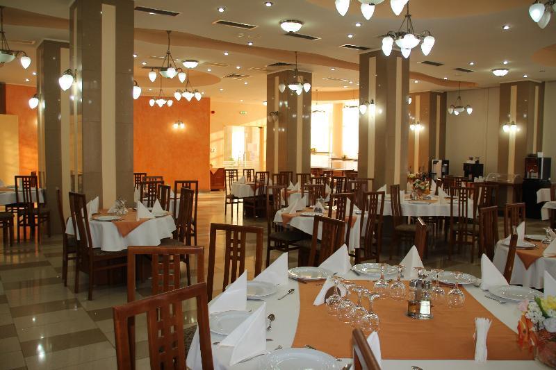 בראליה Hotel Traian מראה חיצוני תמונה