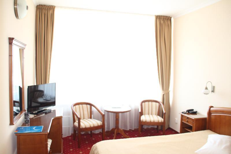בראליה Hotel Traian מראה חיצוני תמונה